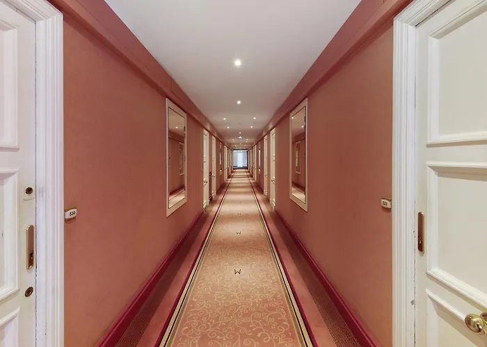 Апартаменты Palais Miramar - & B31 - Croisette Emplacement Unique - 20m - Wifi - Clim *