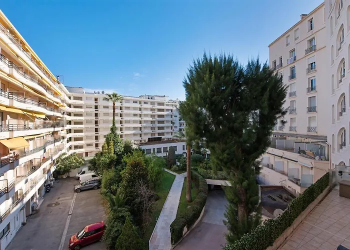 Апартаменты Palais Miramar - & B31 - Croisette Emplacement Unique - 20m - Wifi - Clim Канны