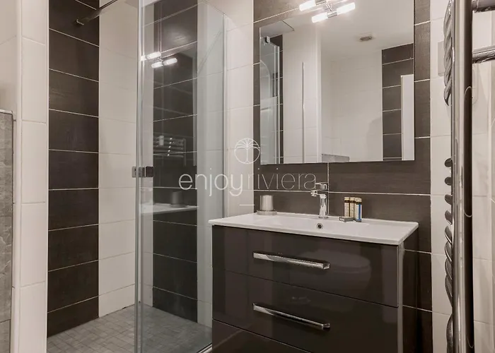 Апартаменты Palais Miramar - & B31 - Croisette Emplacement Unique - 20m - Wifi - Clim *