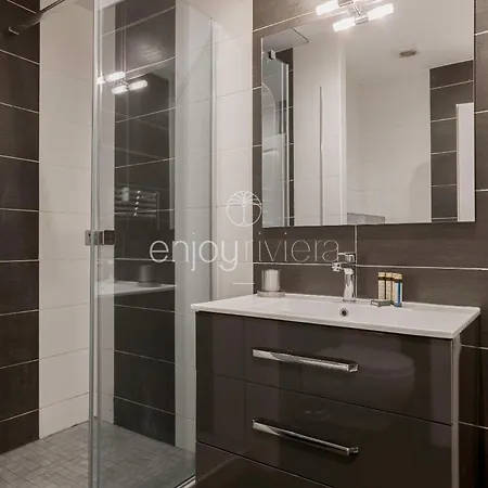 Daire Palais Miramar - & B31 - Croisette Emplacement Unique - 20m - Wifi - Clim *